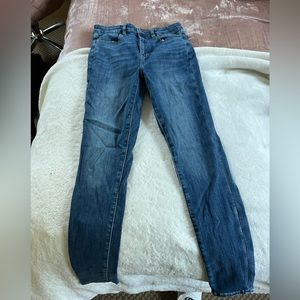 American Eagle Dark Wash Skinny Jeans